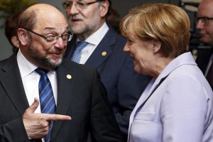 Μεγαλώνει η «ψαλίδα» Μέρκελ - Σουλτς σε νέα δημοσκόπηση