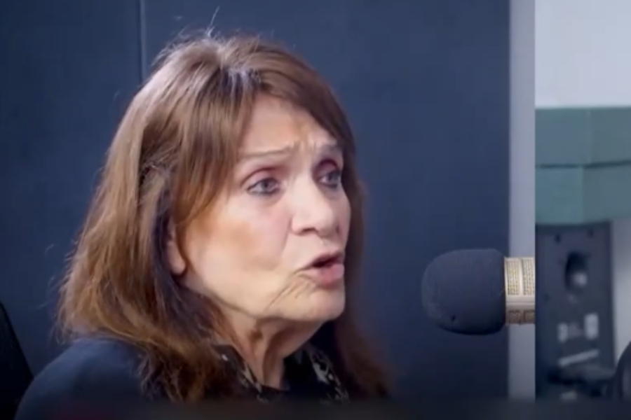 Ελπίδα: «Κάθε χρόνο έστελνα 2-3 τραγούδια για τη Eurovision αλλά δεν είχα... μέσον» (Βίντεο)