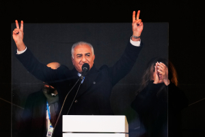 Παχλαβί: Οποιαδήποτε προσπάθεια διορισμού διαδόχου του Ανώτατου Ηγέτη Αλί Χαμενεΐ θα αποτύχει