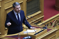 Ανδρουλάκης: Τα άκρα δεν είναι έξω από τη ΝΔ, είναι μέσα σας και έχουν πρωταγωνιστικό ρόλο