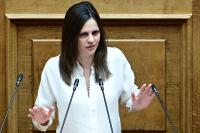 Αχτσιόγλου: Οι προτάσεις για προανακριτική που θα απορρίψει η ΝΔ αμνηστεύουν Καραμανλή και Μητσοτάκη