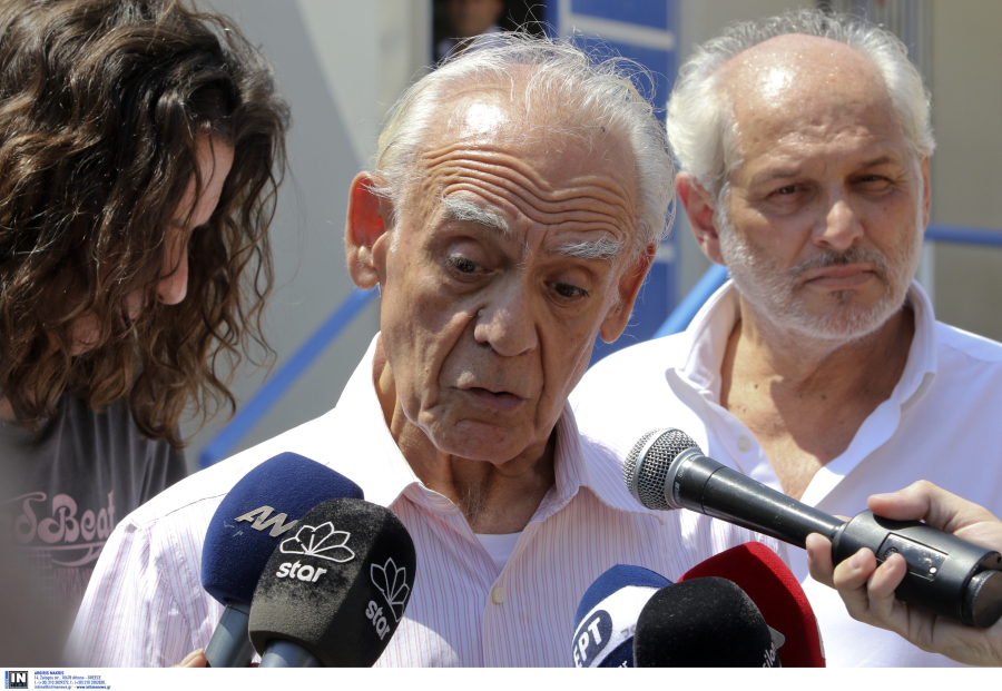 Νέες αποκαλύψεις από ιδιόχειρο σημείωμα Τσοχατζόπουλου: «Με απείλησαν για να κρατήσω το στόμα μου κλειστό»