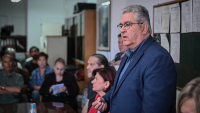 Κουτσούμπας από υπουργείο Αγροτικής Ανάπτυξης: «Η επαναφορά του 13ου και 14ου μισθού έπρεπε να έχει γίνει χτες»