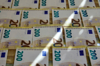 Με πολύμηνή καθυστέρηση η κυβέρνηση «τρέχει» να καλύψει τα κενά στα έργα του Ταμείου Ανάκαμψης