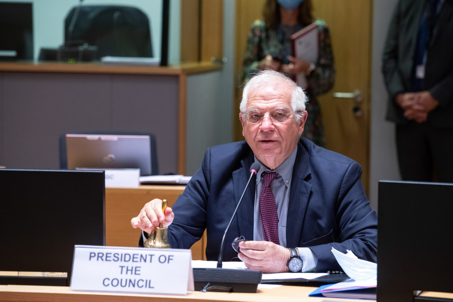 Κάλεσμα Μπορέλ στους Ευρωπαίους να «αντέξουν» την έκρηξη τιμών σε ενέργεια και τρόφιμα