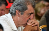Πολάκης στην ΚΕ ΣΥΡΙΖΑ: Όχι με το «διαλυθείτε, κατεβάστε τα και ελάτε», όχι - Αξιοπρέπεια!