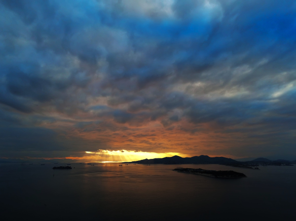 ΕΒΕΠ: «Πλαφόν» στα ναύλα για να μετριαστεί το κύμα ανατιμήσεων λόγω Ερυθράς Θάλασσας