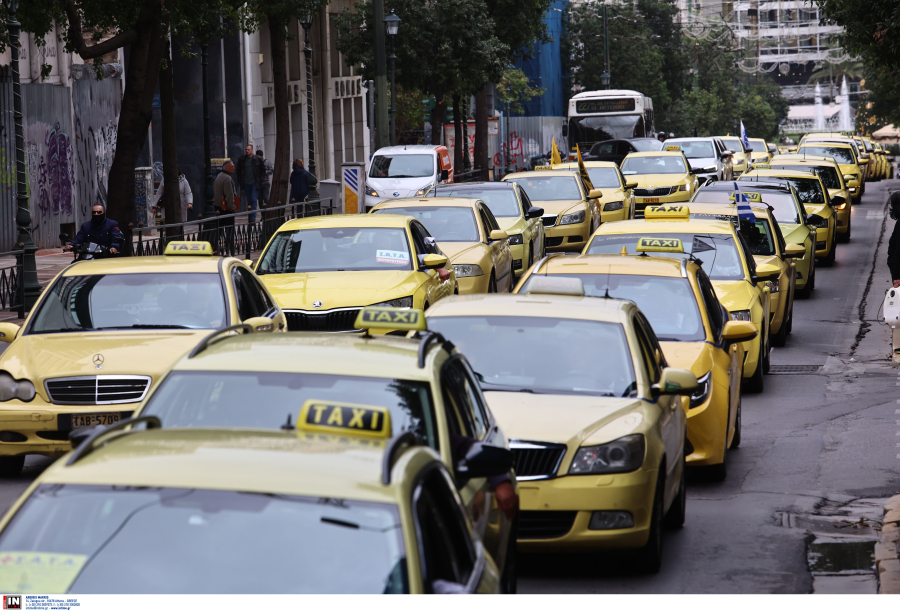 Χωρίς ταξί από σήμερα η Αθήνα, 48ωρη απεργία