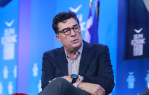 Η εξομολόγηση του Αλέξη Παπαχελά για τον καρκίνο: «Δεν είναι μυστικό»