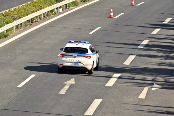 Θεσσαλονίκη: Έκλεβαν και πουλούσαν αυτοκίνητα - Ταυτοποιήθηκαν άλλοι δέκα