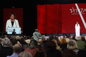 «Αν δεν ανακοπεί η πορεία της πτώσης όλοι έχουμε ευθύνη και εγώ την ανέλαβα»