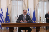Γιατί ΕΛΑΣ και ΠΑΣΟΚ δεν ζητούν παραίτηση Γεραπετρίτη