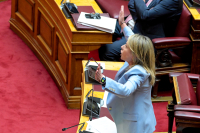 Σάλος με την Χριστίνα Αλεξοπούλου της ΝΔ: Το «τζάμπα πέθανε» είπε για τα ενοίκια