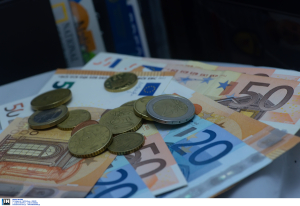 Αυξήσεις μισθών και αφορολόγητου, μείωση εισφορών και νέο μισθολόγιο στο δημόσιο με... ορίζοντα τετραετίας