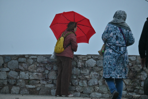 Καιρός: Ο χειμώνας επέστρεψε - Πότε έρχονται καταιγίδες και μεγάλος όγκος νερού στην Αττική