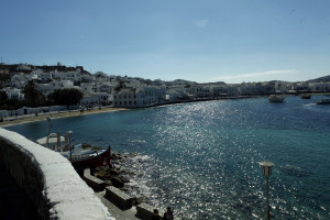 Συναγερμός στη Μύκονο: Συνελήφθη υπάλληλος του αεροδρομίου με το «σιρόπι του βιασμού»