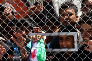 H Ε.Ε. απέστρεψε το βλέμμα από την Ελλάδα μετά τη μείωση των προσφύγων