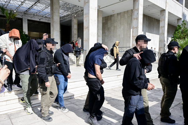 Ποινική δίωξη σε βαθμό κακουργήματος ασκήθηκε σε βάρος των συλληφθέντων για την υπόθεση της Pizza Fan
