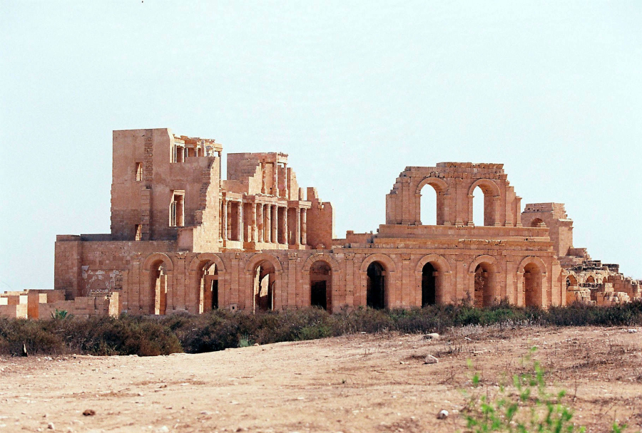 H Αθήνα παίζει «κατενάτσιο» - Τι συμβαίνει στις σχέσεις με τη Λιβύη