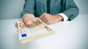 Φοιτητικό επίδομα ΙΚΥ: Tέλος χρόνου για τις αιτήσεις - Τα ποσά και οι δικαιούχοι