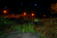 Κακοκαιρία Bora: «Κόλαση» στη Ρόδο και απαγόρευση κυκλοφορίας - Δύο νεκροί στη Λήμνο