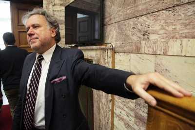 Το νέο ασφαλιστικό παρουσιάζει στους πολιτικούς αρχηγούς και τον Παυλόπουλο ο Κατρούγκαλος