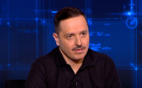 Αλέξανδρος Τσουβέλας: «Δεν είμαι σωτήρας του διαδικτύου, το κάνω για εμένα και την Εύα»