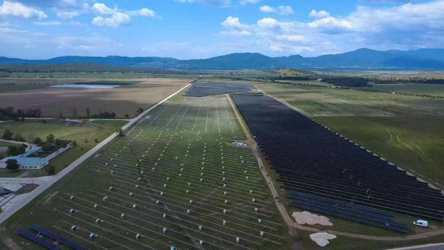 ΔΕΗ: Προσθέτει φωτοβολταϊκό πάρκο 88 MW στο χαρτοφυλάκιο της Βουλγαρίας