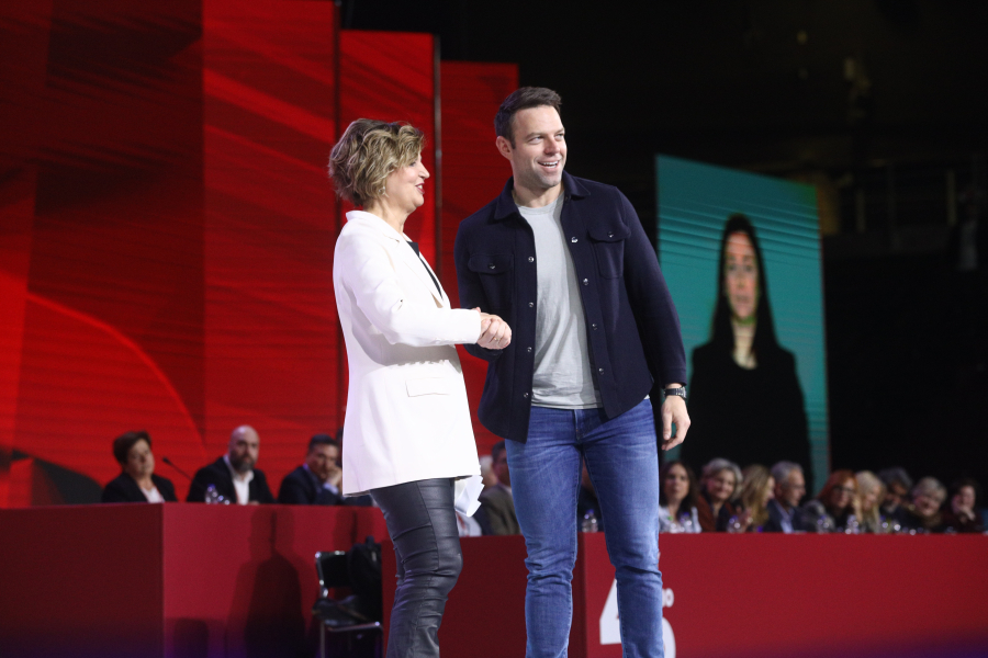 Τυχαία συνάντηση Κασσελάκη και «87» στο Παγκράτι - Έφερε εκνευρισμό, φωνές και κατηγορίες