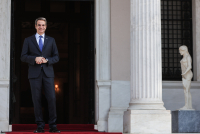 Μητσοτάκης: Στο ντιμπέιτ να μας πουν Τσίπρας, Ανδρουλάκης, Βαρουφάκης πώς θα είναι η προοδευτική συγκυβέρνηση