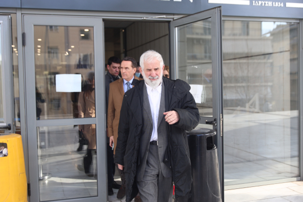 Πέτρος Φιλιππίδης: Αθώος λόγω αμφιβολιών, η εισαγγελική πρόταση