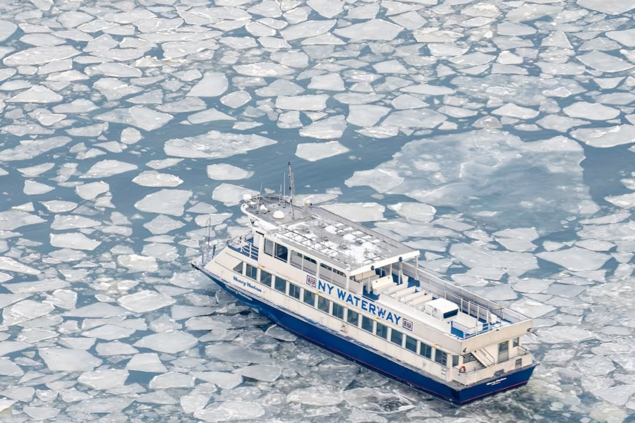 Πάγωσε ο ποταμός Χάντσον στη Νέα Υόρκη (Εικόνες & Βίντεο)