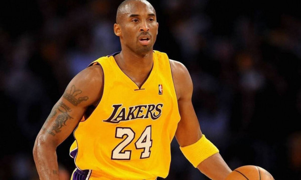 Το «αντίο» της Μαρέβα Μητσοτάκη στον Κόμπι Μπραϊαντ (pic)