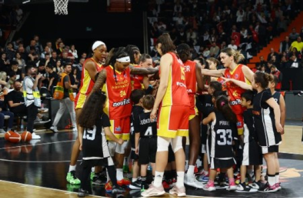 Τελικός Eurocup Women: Ο Αθηναϊκός κοίταξε στα μάτια τη Μερσίν, όμως δεν τα κατάφερε (77-75)