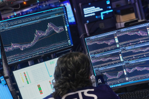 Με κέρδη κινείται η Wall Street, με οδηγό τις μετοχές του ενεργειακού κλάδου