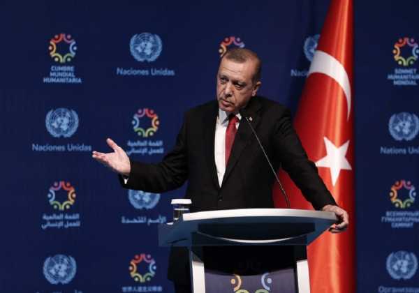 Τουρκία: «Στα χέρια» ήρθαν Τούρκοι βουλευτές