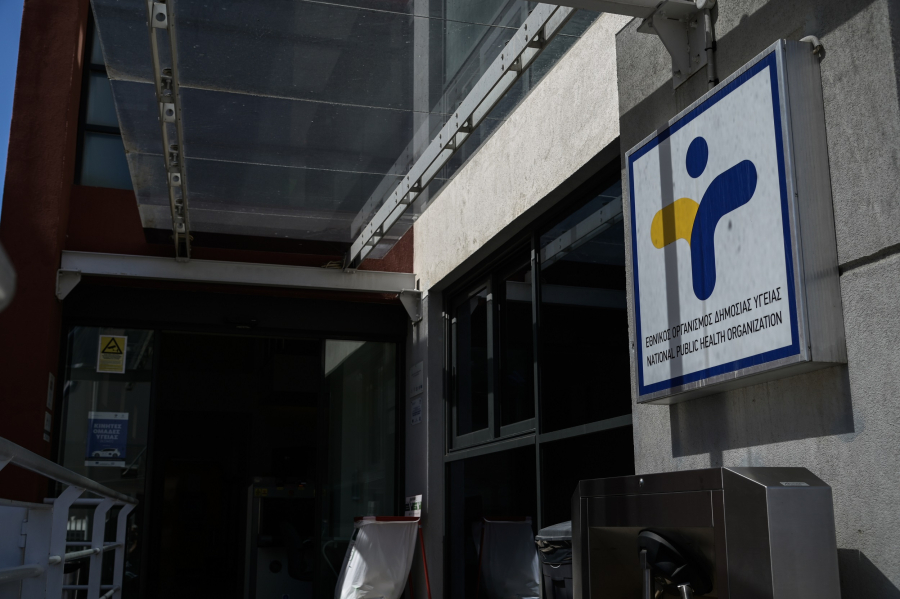 Σε άνοδο ο κορονοϊός - 236 νέες εισαγωγές και 5 θάνατοι