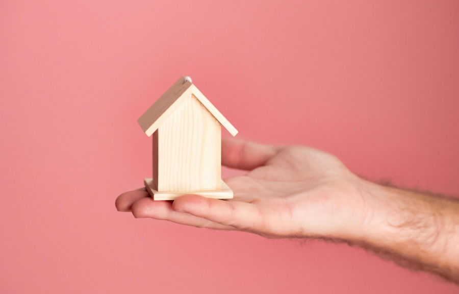 Κόκκινα δάνεια: Πώς έπεσαν κατά 25 δισ. ευρώ