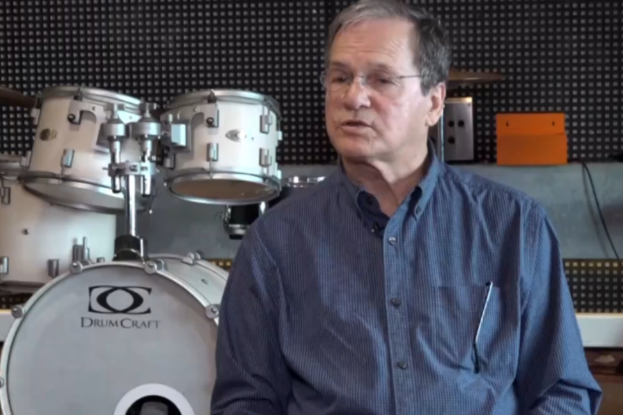 Χρήστος Νικολόπουλος: Αποκαλύπτει για ποιον τραγουδιστή γράφτηκε αρχικά το «Υπάρχω»