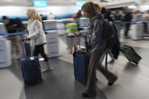 Η ΕΕ καταργεί την δωρεάν χειραποσκευή: Τι θα επιτρέπεται