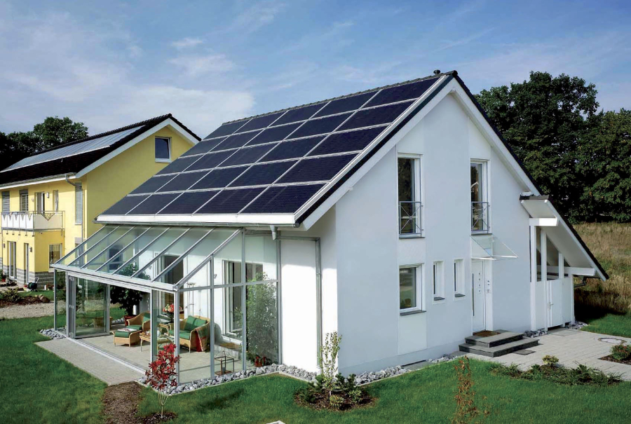 Φωτοβολταϊκά στη Στέγη: Πότε ανακαλείται η χρηματοδότηση, τι πρέπει να προσέξουν οι δικαιούχοι