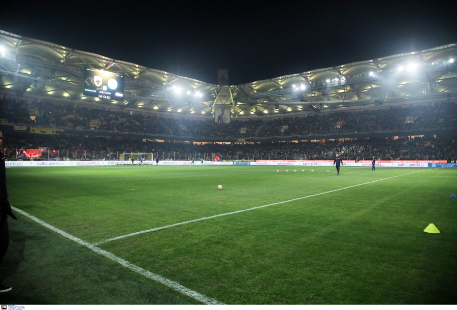 ΑΕΚ - Παναθηναϊκός: Φίλαθλος έπαθε ανακοπή στην κερκίδα