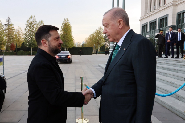 Στην Τουρκία ο Ζελένσκι - Συνάντηση με Ερντογάν (Εικόνες και Βίντεο)