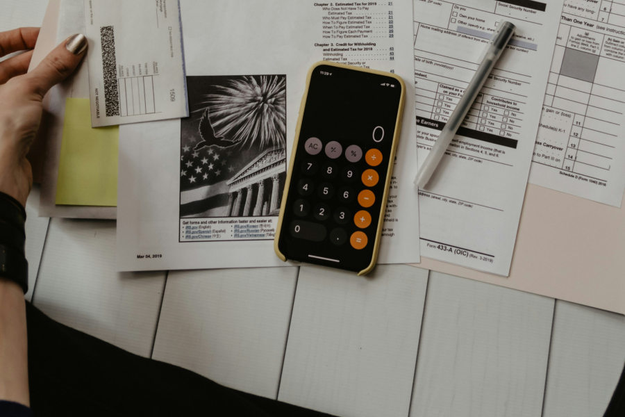 Ανησυχητική αύξηση στις ακάλυπτες επιταγές και απλήρωτες συναλλαγματικές