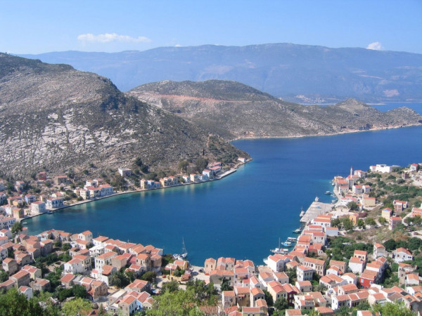 Νέα ακτοπλοϊκά δρομολόγια για το ακριτικό Καστελόριζο