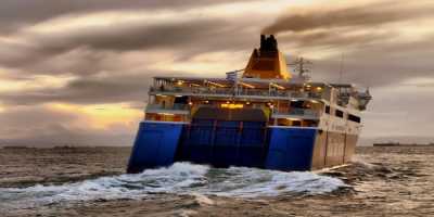 Αίτημα για εκπτώσεις για τρίτεκνους στην ακτοπλοϊα