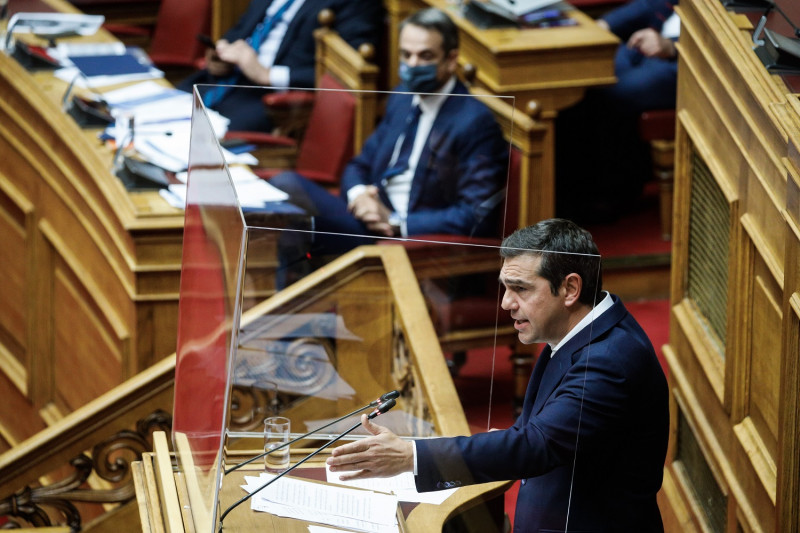 Βουλή: Το ανέκδοτο Τσίπρα στον Μητσοτάκη και η απάντηση του Πρωθυπουργού