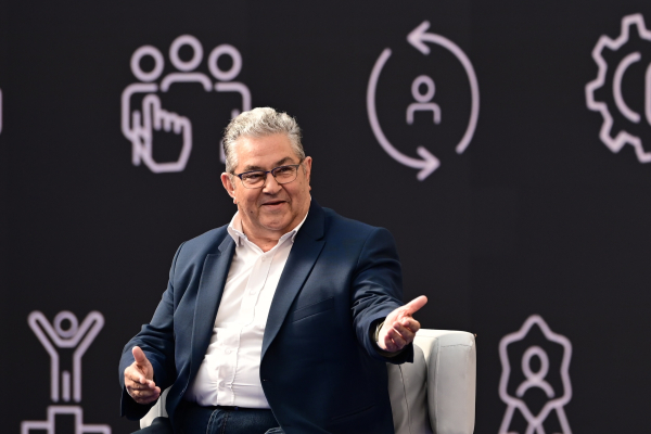 Κουτσούμπας για brain drain: Αρνητικό το πρόσημο, έχει μεγαλώσει, δεν έχει μειωθεί