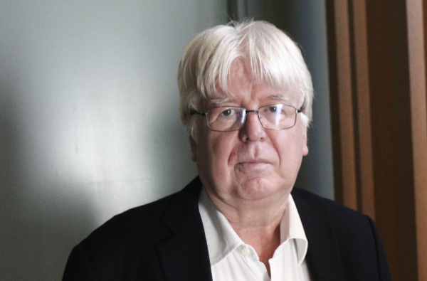 Το εγχείρημα για τη σύγκλιση τριών ρευμάτων