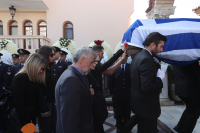 Αλέξανδρος Νικολαΐδης: Συγκίνηση και οδύνη στο τελευταίο αντίο (βίντεο)